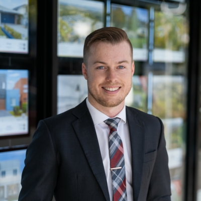 Hunter Maxwell - Real Estate Agent