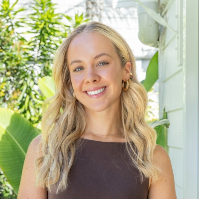 Elizabeth Charlton - Real Estate Agent