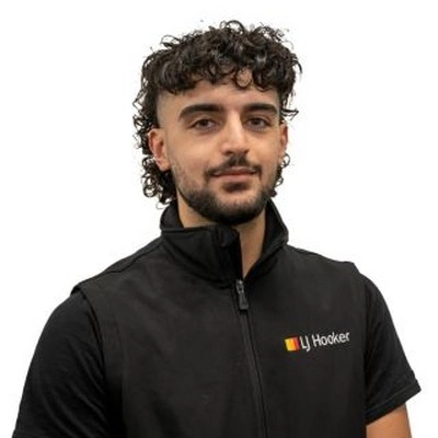 Ahmed El-Hassan Real Estate Agent