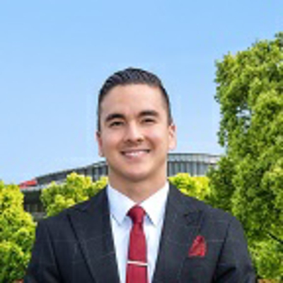 Mo Nazari - Real Estate Agent