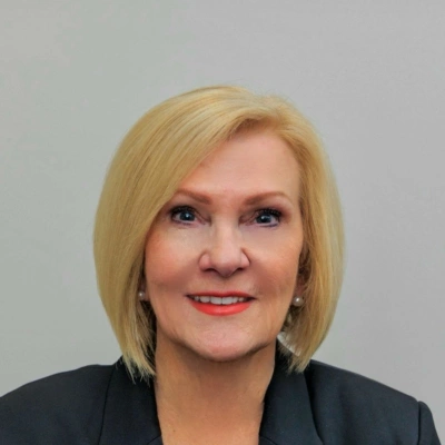 Donna Farquhar Real Estate Agent