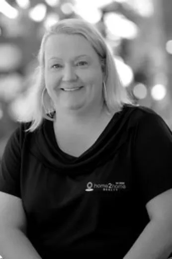Kelly Wescombe - Real Estate Agent at Home 2 Home Realty - Rockingham