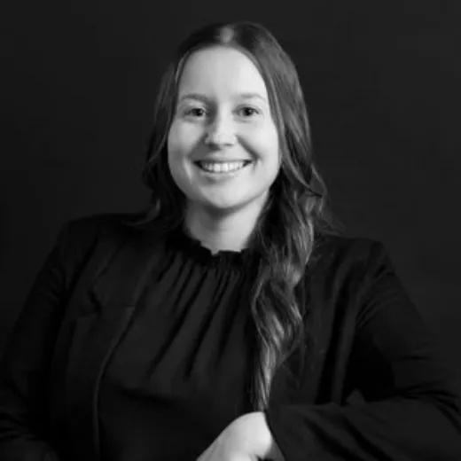 Danielle Tull - Real Estate Agent at First National - Ulladulla