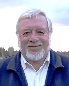 Iain Mackintosh - Real Estate Agent