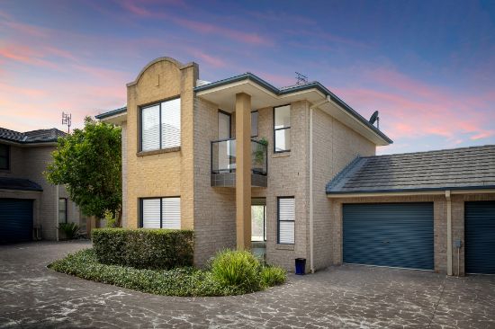 1/10 Harry Close, Blue Haven, NSW 2262
