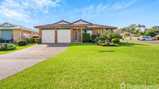 1/114 The Southern Parkway, Forster, NSW 2428