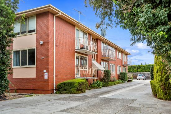 1/142 Hoffmans Road, Essendon, Vic 3040