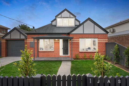 1/144 Woods Street, Newport, Vic 3015