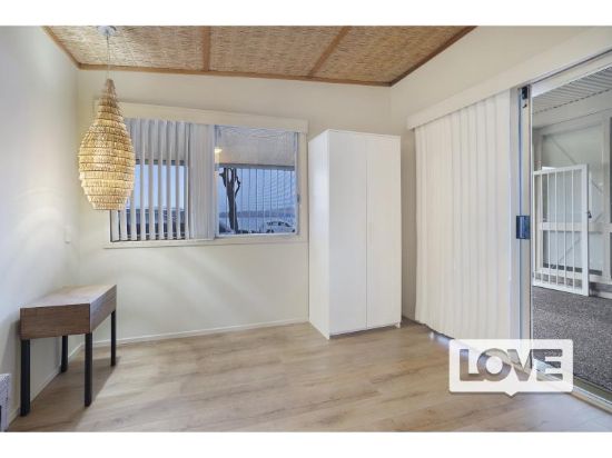 1/15 George Street, Marmong Point, NSW 2284
