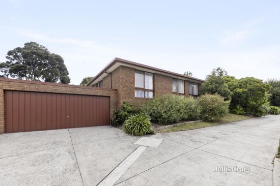 1/15 Whittens Lane, Doncaster, Vic 3108