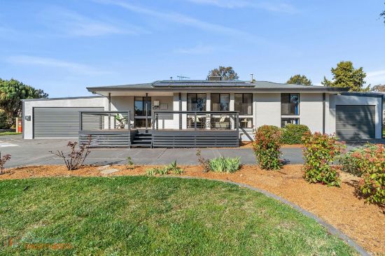 1/2 Edmunds Place, Spence, ACT 2615