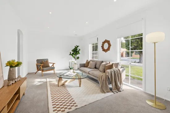 1/2 Fiona Court, Cheltenham, VIC, 3192