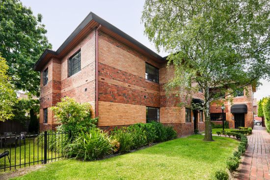 1/26A Oak Street, Hawthorn, Vic 3122