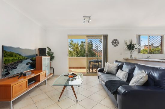 1/437 Forest Road, Bexley, NSW 2207