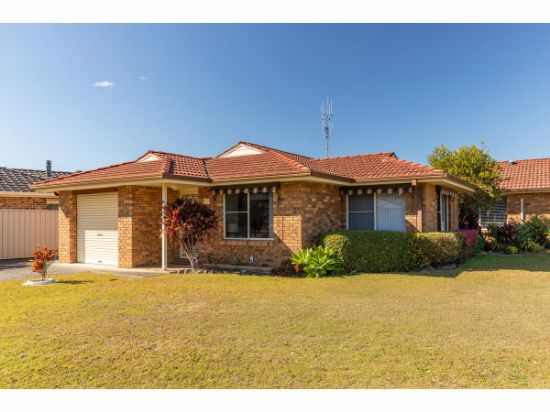 1/60 Hind Avenue, Forster, NSW 2428