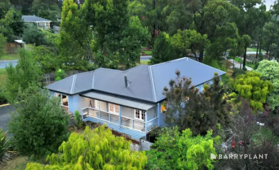 1 Cockatoo Ave, Cockatoo, VIC, 3781