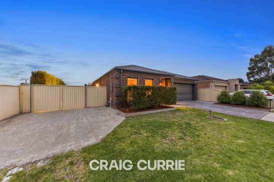 1 DELFT Place, Pakenham, Vic 3810