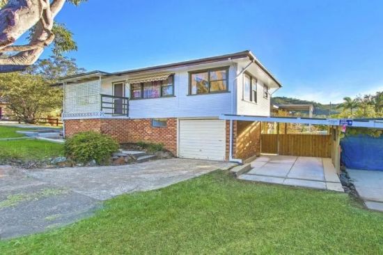 1 Priestley Parade, Point Clare, NSW 2250