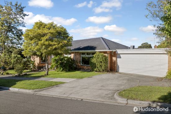 1 Rubicon Crescent, Doncaster, Vic 3108