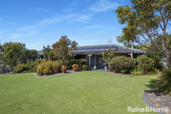 1 Wasdale Place, Bomaderry, NSW 2541