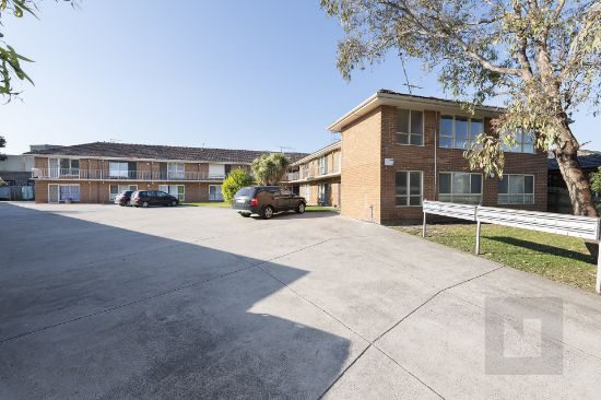 10/1 Hatfied Court, West Footscray, Vic 3012