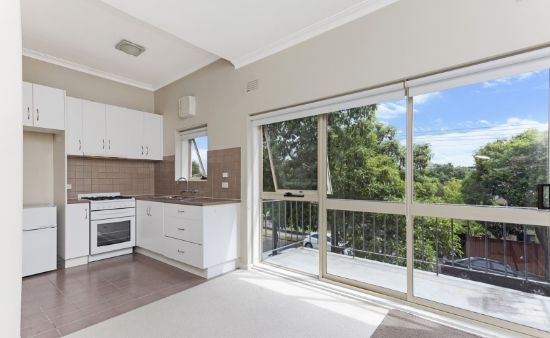10/82 Campbell Road, Hawthorn East, Vic 3123