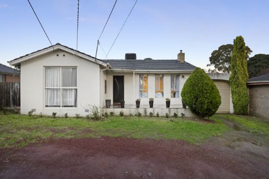 10 Applegum Crescent, Ferntree Gully, Vic 3156