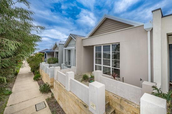 10 Billericay Circuit, Butler, WA 6036