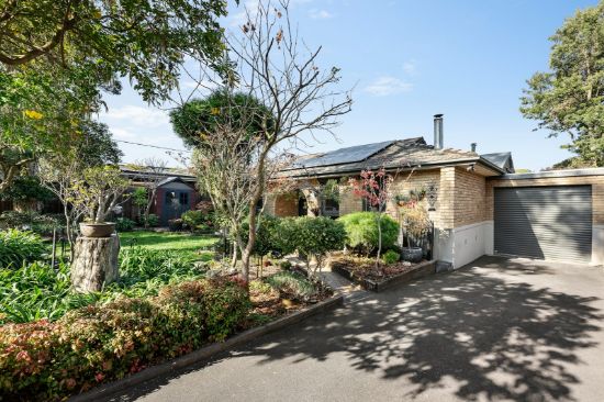 10 Frudal Crescent, Knoxfield, Vic 3180