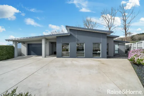 10 Gumleaf Court, Cambridge, TAS, 7170