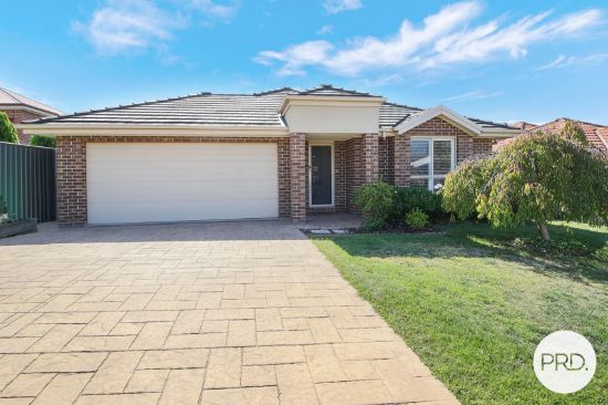 10 James Place, East Albury, NSW 2640