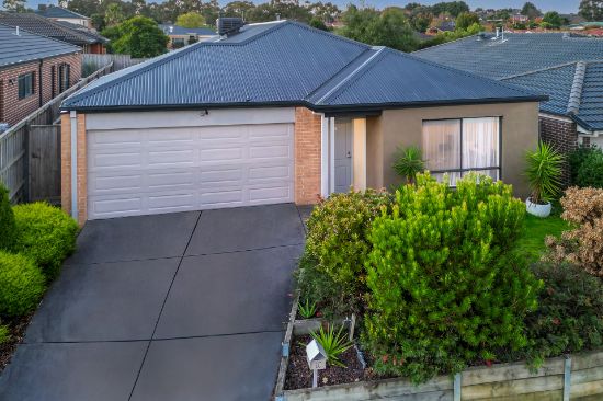 10 Nixon Drive, Berwick, Vic 3806