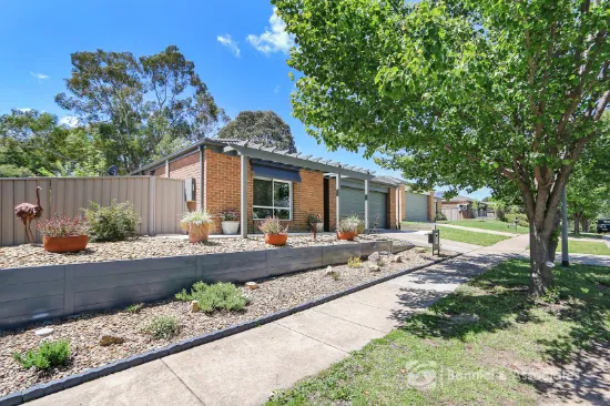 10 Orchard Grove, Beechworth, VIC, 3747