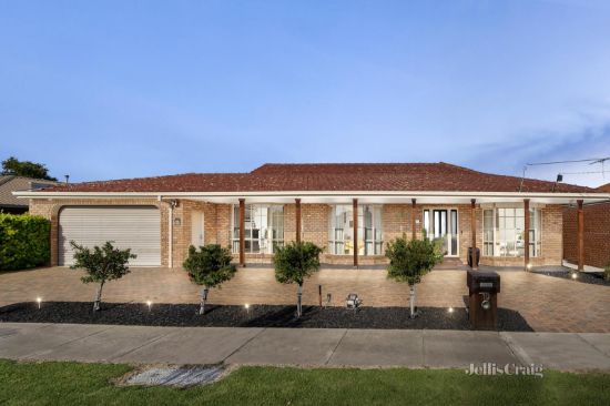 10 Pearce Court, Altona Meadows, Vic 3028