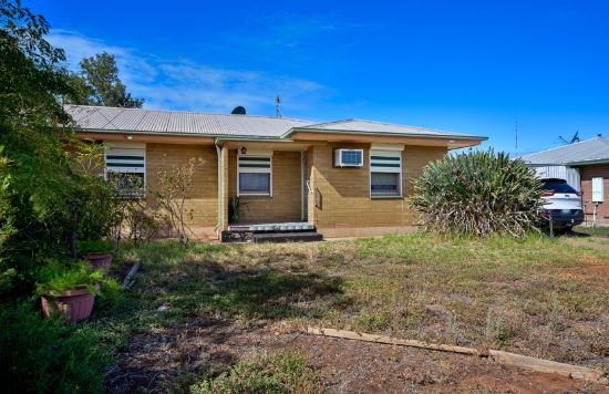 10 Richards Street, Whyalla Norrie, SA 5608