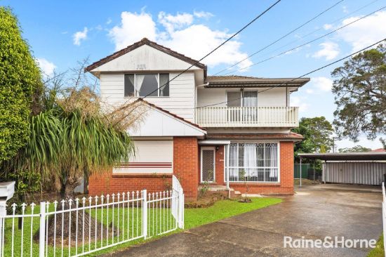 10 Sutherland Street, Canley Heights, NSW 2166