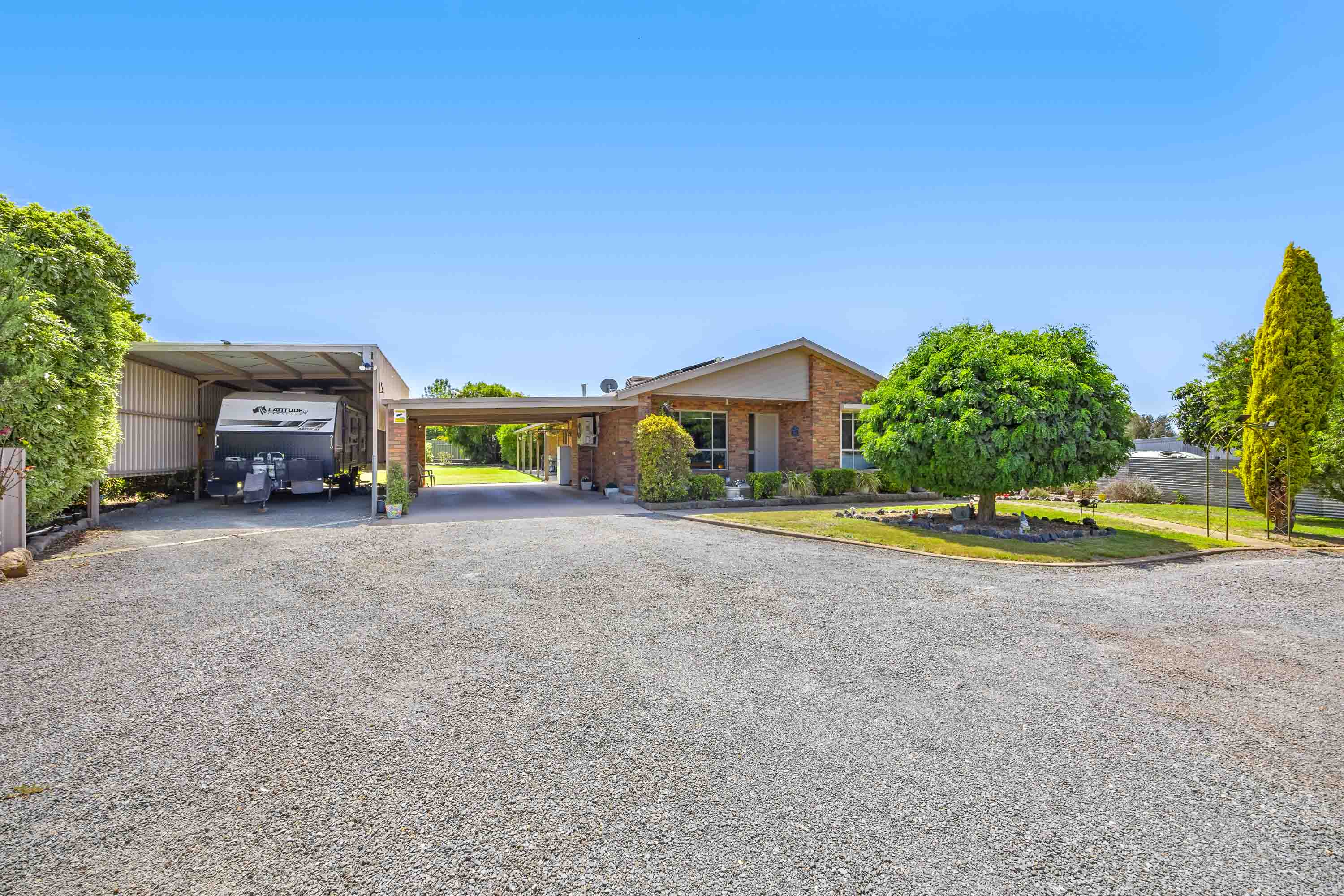 10 Truscott Street, Ararat, Vic 3377 House for Sale Inspections in