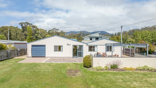 10 Walters Drive, Orford, Tas 7190