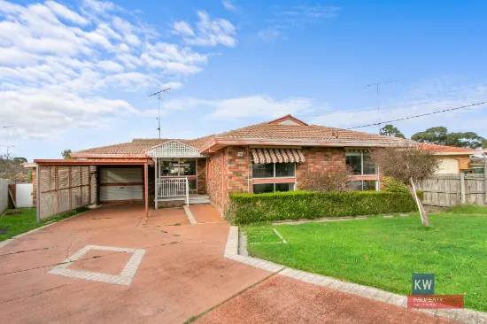 10 Wicks Cres, Morwell, VIC, 3840