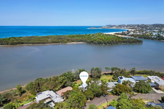 102 Blue Bell Drive, Wamberal, NSW 2260