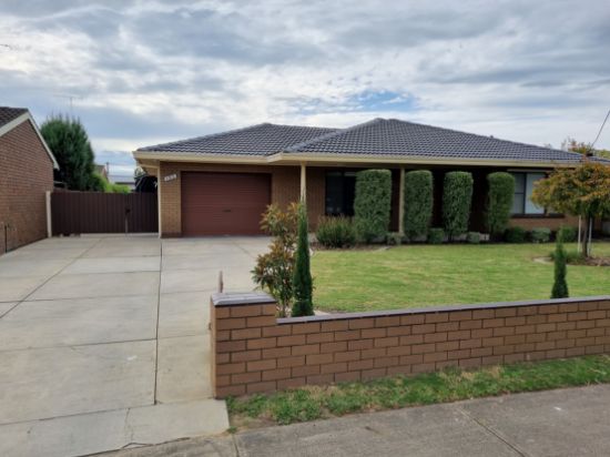 102 Wallace Street, Bairnsdale, Vic 3875