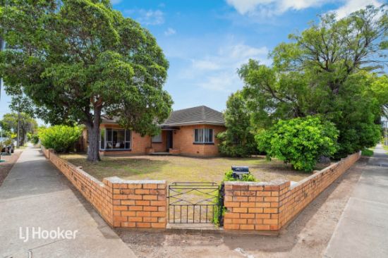 104 Cliff Street, Glengowrie, SA 5044