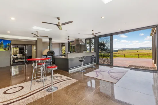 105 Broadford-Glenaroua Road, Broadford, VIC, 3658