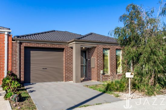 105 Sunnybank Drive, Point Cook, Vic 3030