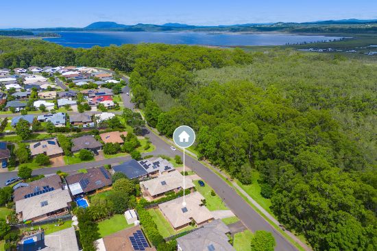 105 The Point Drive, Port Macquarie, NSW 2444