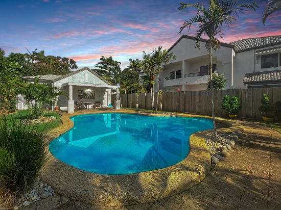 11/34-40 Lily Street, Cairns North, Qld 4870