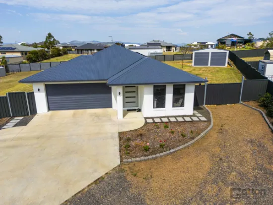 11 Baltzer Ct, Grantham, QLD, 4347