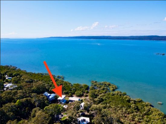 11 Boat Harbour Avenue, Macleay Island, Qld 4184