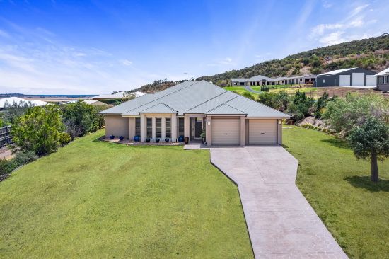 11 Calcutt Road, Gowrie Junction, Qld 4352