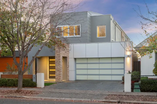 11 Crompton Drive, St Clair, SA, 5011
